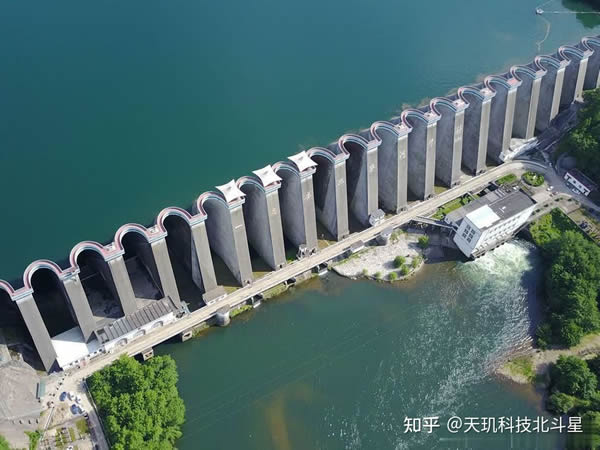 下载.jpg